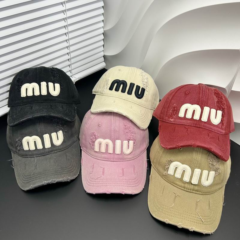 Miumiu cap dx83